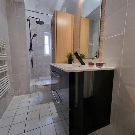 דירה Superbe 3 Chambres + Salon 80m2 ניס